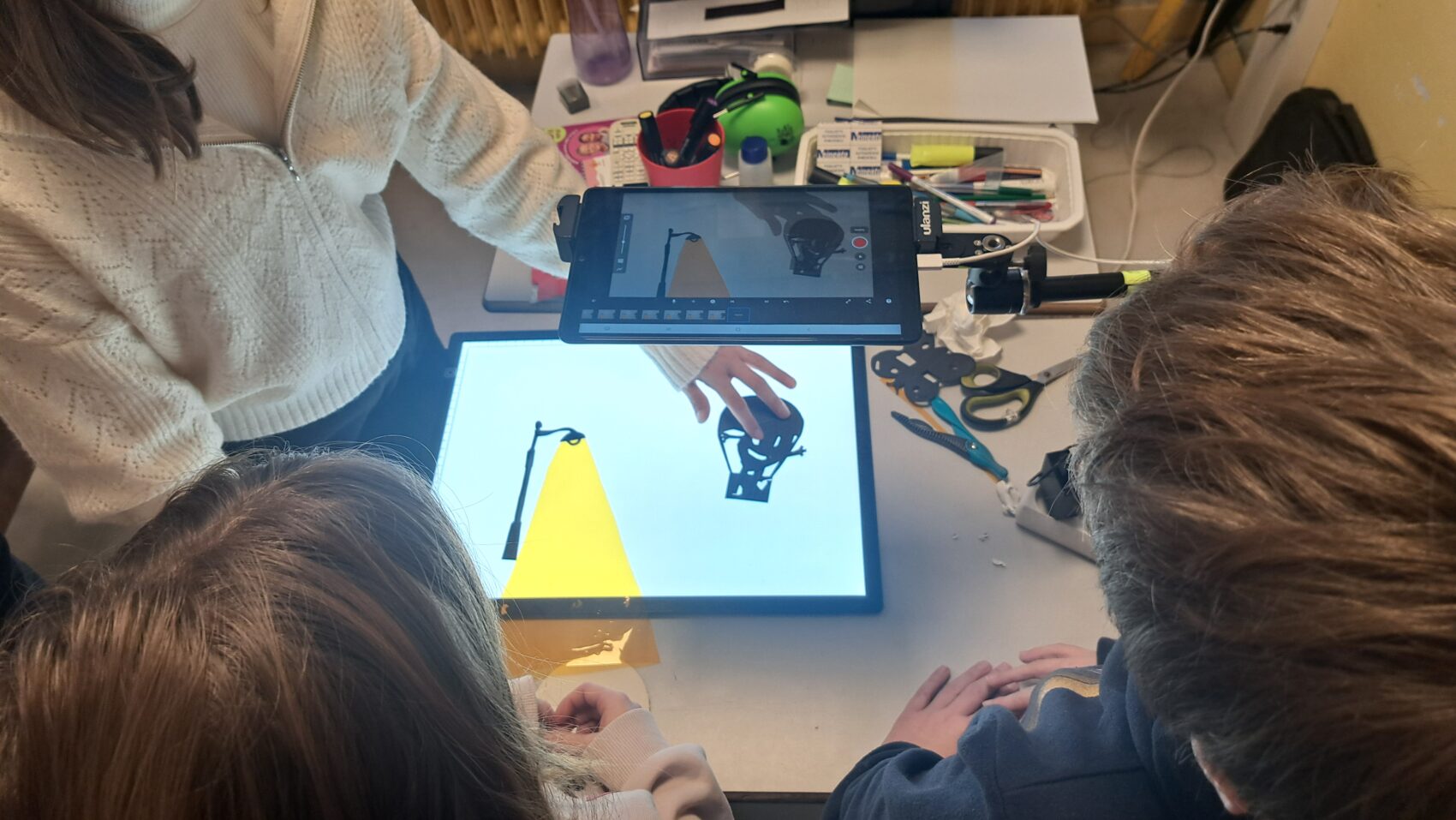 Ateliers autour du spectacle « Antichambre » - La Soufflerie